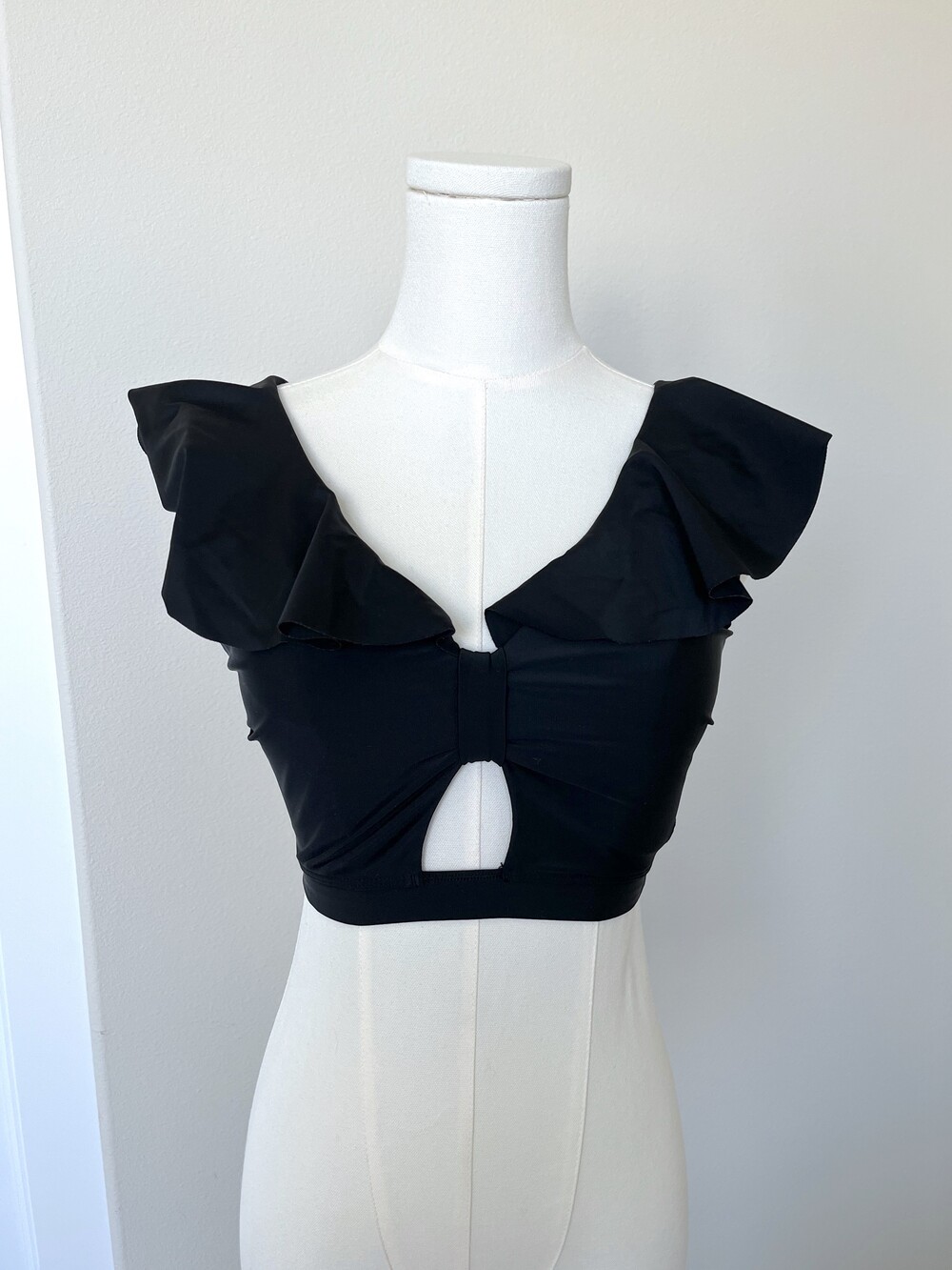 Albion Fit Black Coquette Retro Soft Girl Ruffle Swim Crop Top - Size XS